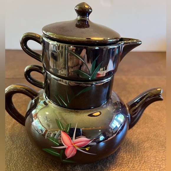 Vintage Stackable Brown Betty Teapot for one with Creamer and Sugar Bowl - Picture 2 of 15